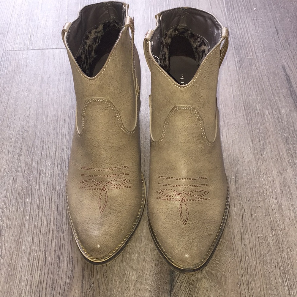 Women’s cowboy boot booties, size 10, never worn!